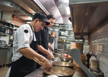 Vacancy Open UIG GROUP OF COMPANY 👉Post: SCAFFOLDER/MASON/CARPENTER/STELL FIXTURE/PLUMBER/WALL PAINTER/S. CARPENTER(Male )